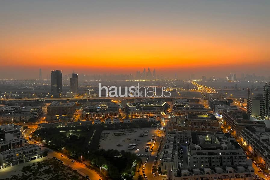 High Floor | Resort Style | Park & Community View High Floor | Resort Style | Park & Community View