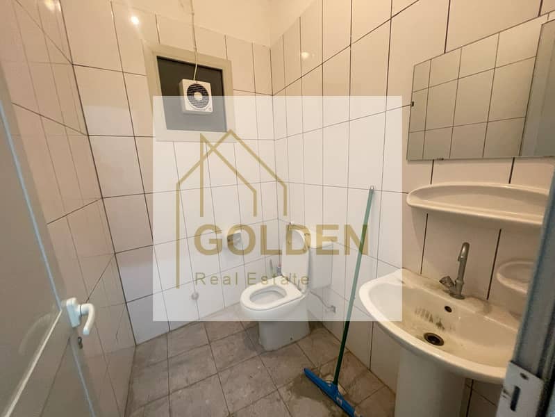 13 8449cfc0-a6ee-4feb-ae63-2f2d8aa75c00. jpg