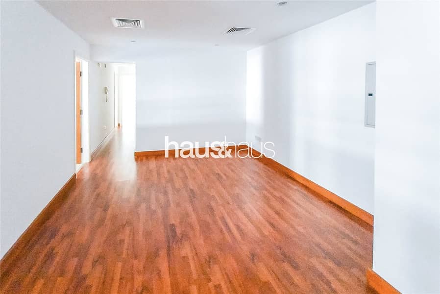 | Wooden Flooring | Vacant | Great Landlord |