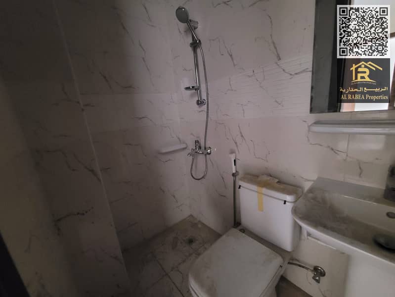 23 eae9f612-bfd4-421b-9a42-00fadba141ce. jpg
