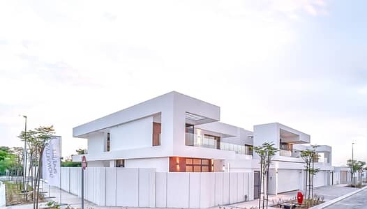 Dazzling Brand New Five bedroom Villa In West Yas. Dazzling Brand New Five bedroom Villa In West Yas.