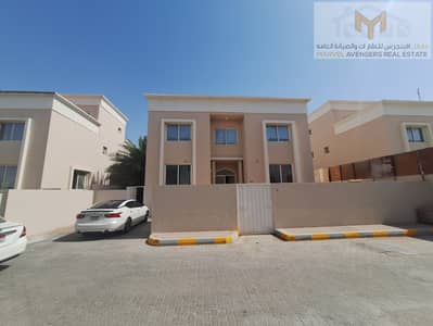 فیلا 5 غرف نوم للايجار في مدينة محمد بن زايد، أبوظبي - 1000163339. jpg