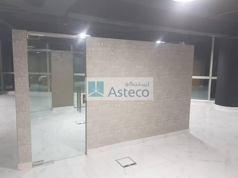Large Office Space with Smart Technology Large Office Space with Smart Technology