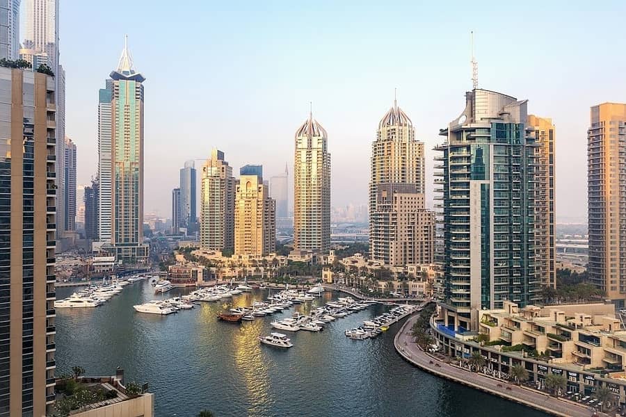 Stunning view to Dubai Marina
