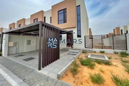 The Lavish 4BHK + Majlis Villa For Rent in Nasma Residense