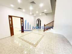 فیلا في بين الجسرين 6 غرف 170000 درهم - 11678248