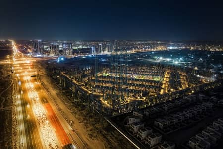 تاون هاوس 3 غرف نوم للبيع في دبي لاند، دبي - 3غرف - 1% شهريا-15% خصم- تملك حر- مقابل تلال الغاف