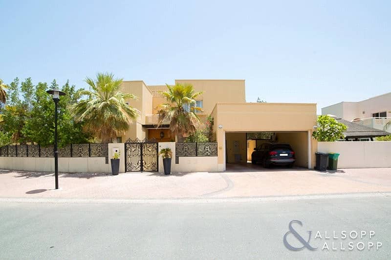 Upgraded | Type 8 | Large Plot | 5 Beds