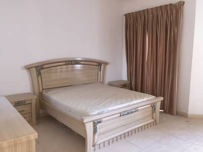 للبيع شقه حجم كبير غرفتين وصاله مع غرفة خادمه في ابراج الخور (1813sqft) للبيع شقه حجم كبير غرفتين وصاله مع غرفة خادمه في ابراج الخور (1813sqft)