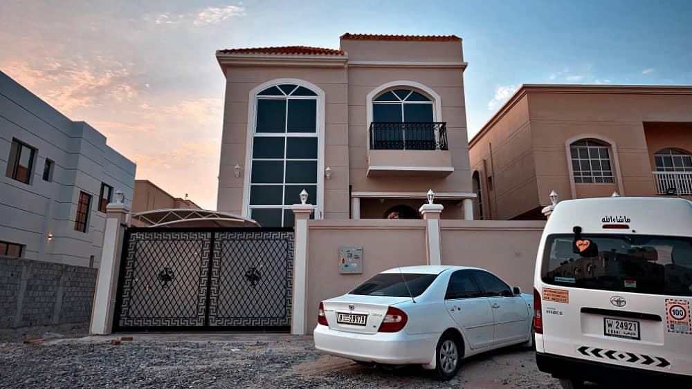 Villa for sale in Al Rawdah 2