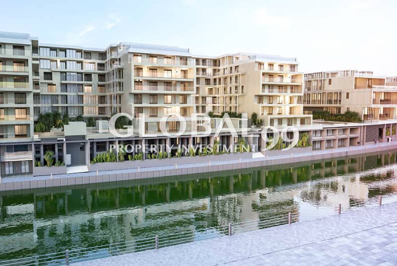 Canal Views 1 BR Apartment in Raha Lofts