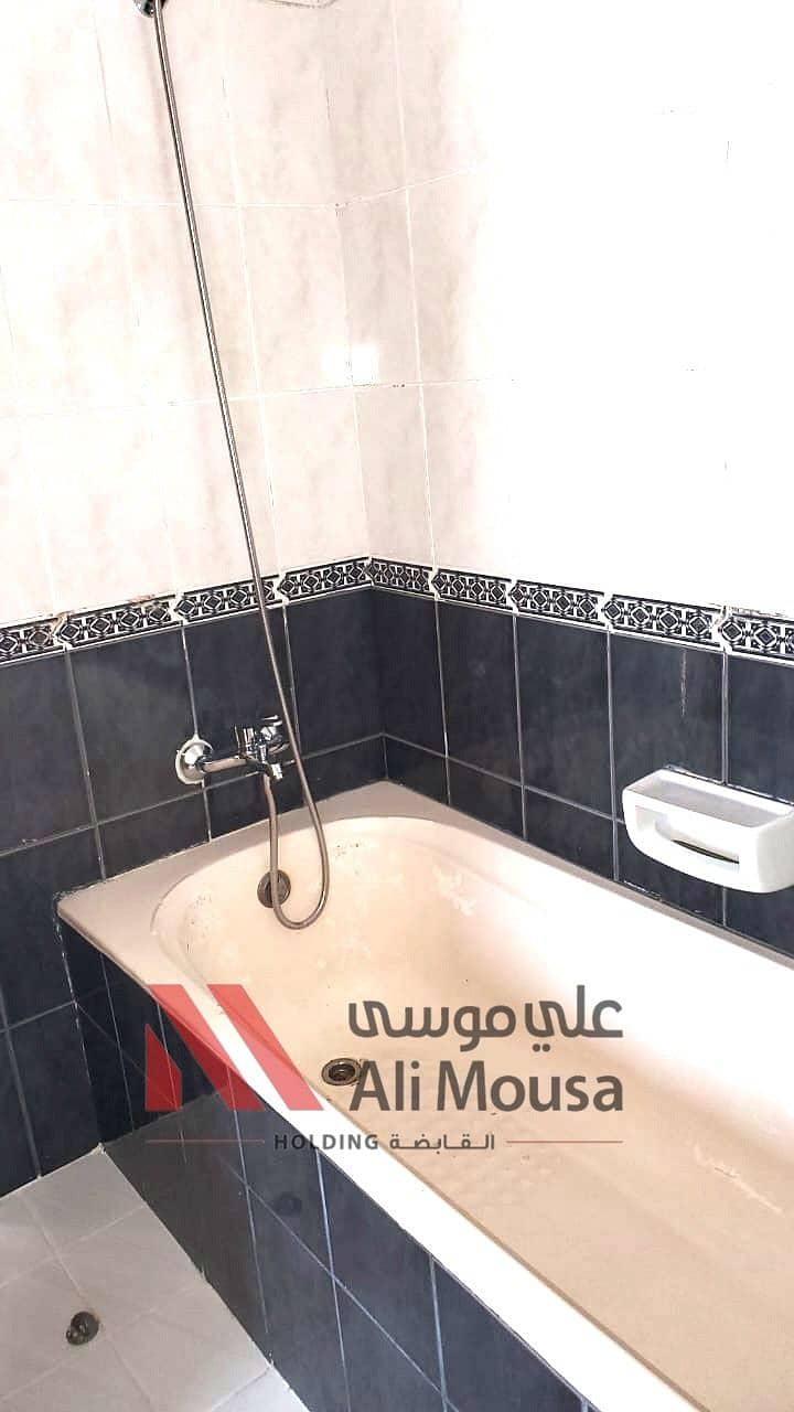 14 WhatsApp Image 2025-03-08 at 10.14. 58_8c59857a. jpg