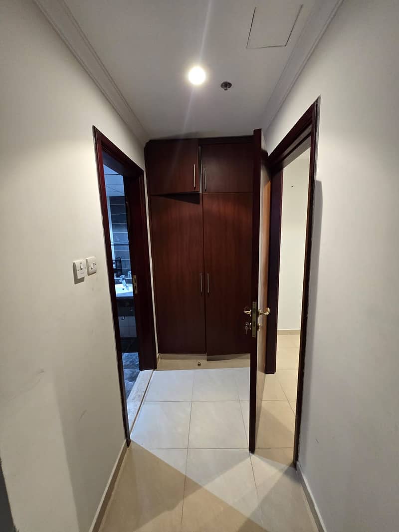 9 26ee884e-cf72-49dd-92d2-5b98ef14089c. jpg