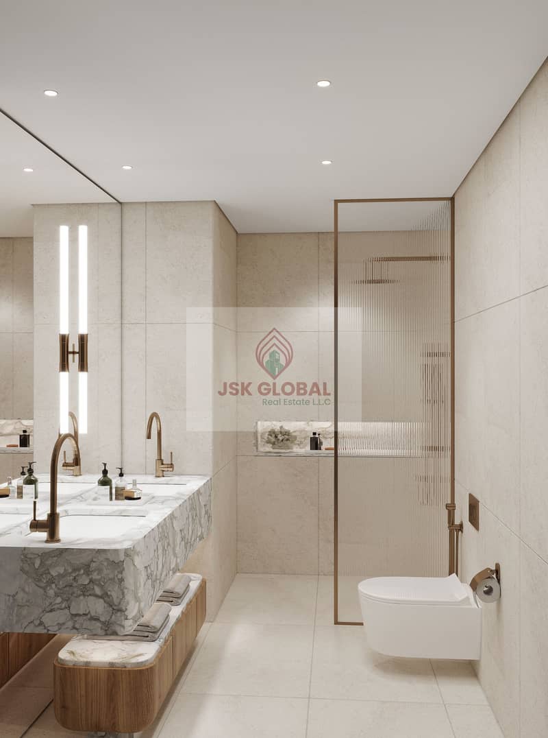 23 Bathroom. jpg