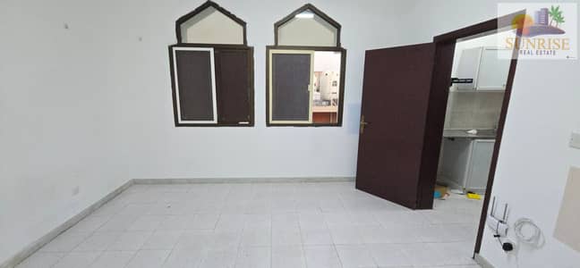 Studio for Rent in Al Khalidiyah, Abu Dhabi - 1000504568. jpg
