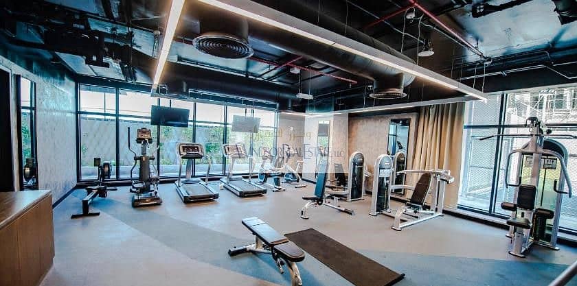 8 GYM. jpeg