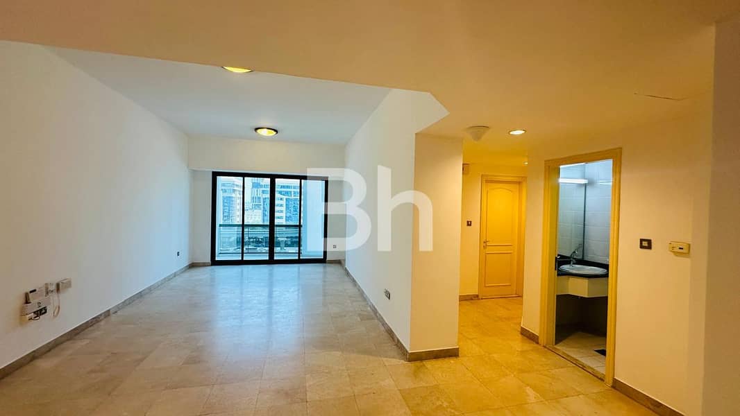 Квартира в Шейх Зайед Роуд,Аль Мерайхи Тауэр, 2 cпальни, 110000 AED - 11684305 Квартира в Шейх Зайед Роуд,Аль Мерайхи Тауэр, 2 cпальни, 110000 AED - 11684305