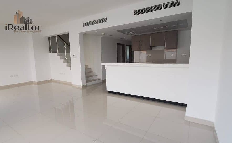 10 964360ab-b7bb-42ac-8430-d1d79ea14529. jpg