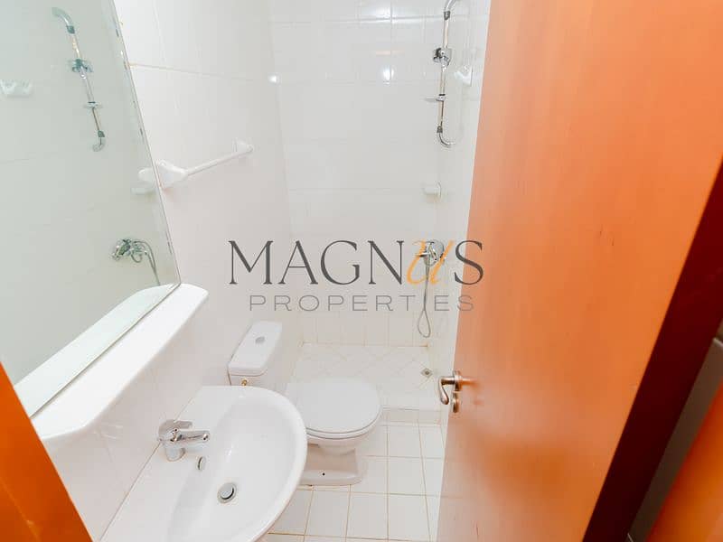 23 Rocky Real Estate - JLT - Cluster U - Al Seef 2 - Apartment (20 of 23). jpg