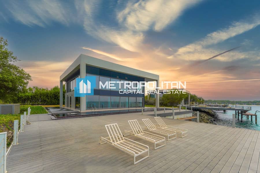 Fully Renovated 4BR|Open Sea View|Luxury Living Fully Renovated 4BR|Open Sea View|Luxury Living