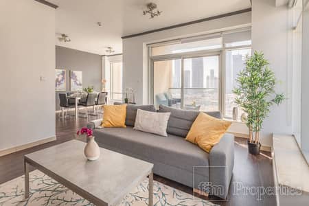 2 Bedroom Flat for Sale in Downtown Dubai, Dubai - Fully Furnished| Upgraded| Luxurious 2 bedrooms
