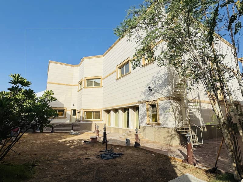 位于阿尔巴沙住宅区,巴沙2号街区 6 卧室的别墅 500000 AED - 11686266 位于阿尔巴沙住宅区,巴沙2号街区 6 卧室的别墅 500000 AED - 11686266
