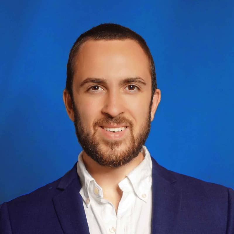 Christopher Veinbaums