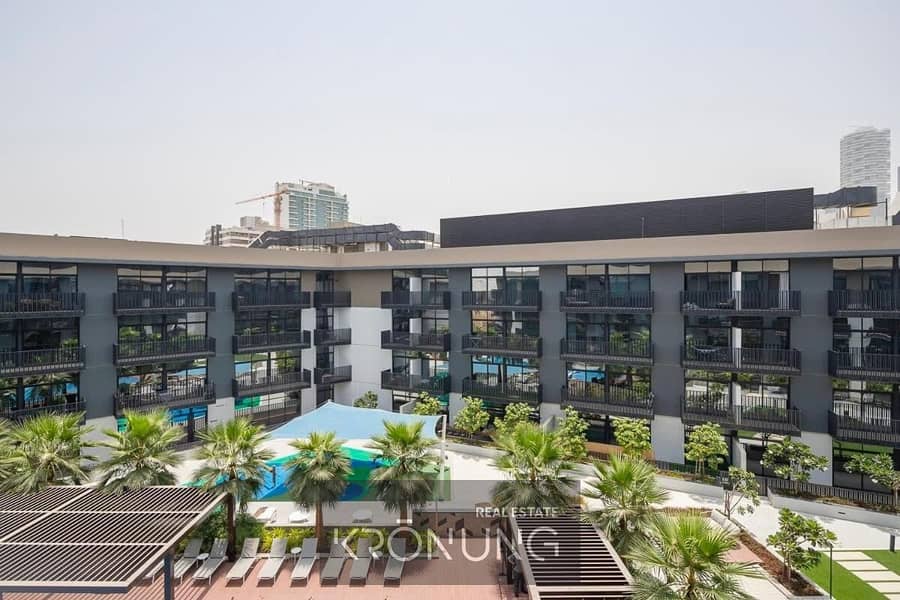 12 building. jpg