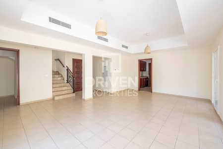 4 Bedroom Villa for Rent in Arabian Ranches, Dubai - Garden View | Spacious and Vacant on Jun 25