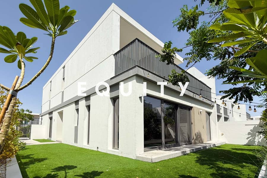 Close to Pool | Vacant Now | View Today Close to Pool | Vacant Now | View Today