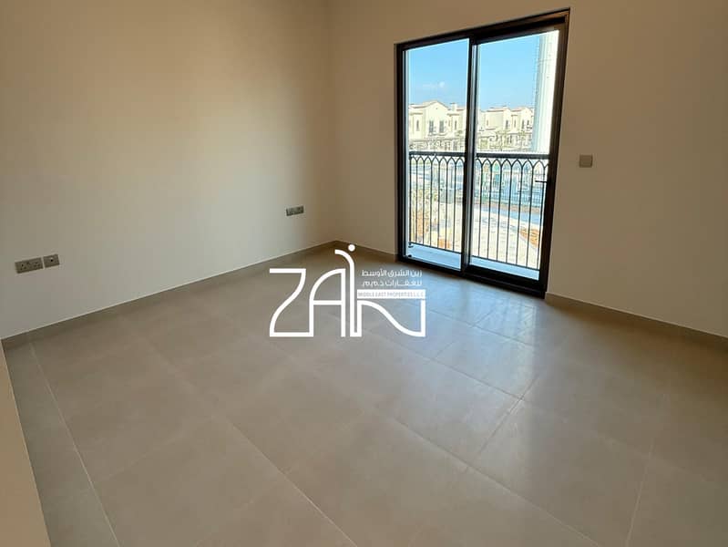 Lavish Double Row 3BR + Maids Room Near The Gate Lavish Double Row 3BR + Maids Room Near The Gate