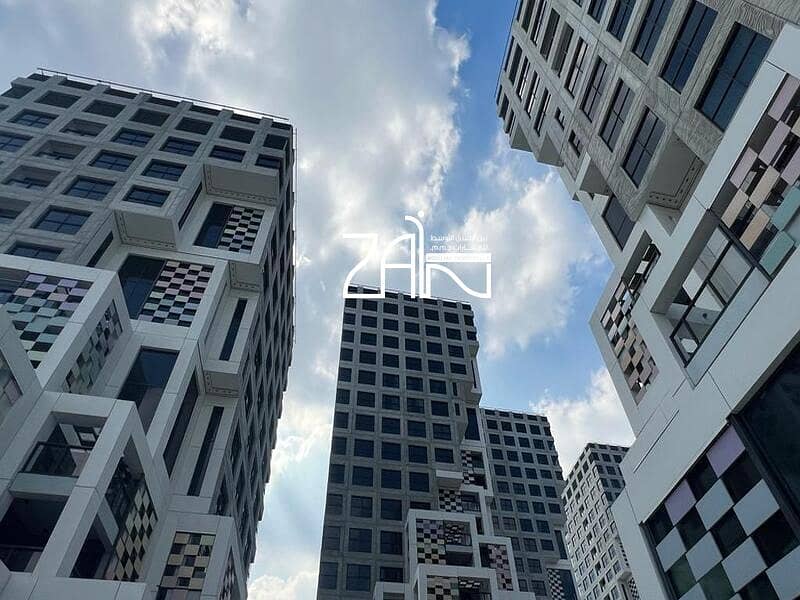 Vacant Fully  Furnished 1BR Modern Prime Location