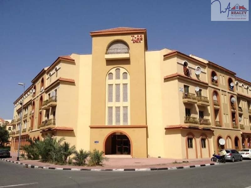 Stunning One Bedroom With Balcony in Spain Cluster @31k Stunning One Bedroom With Balcony in Spain Cluster @31k