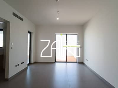 3 Bedroom Townhouse for Sale in Yas Island, Abu Dhabi - End Unit and Single Row Brand New Ready to Move In