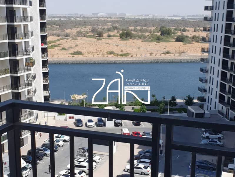 Canal View 1BR+Balcony Modern Elegance Best Area Canal View 1BR+Balcony Modern Elegance Best Area
