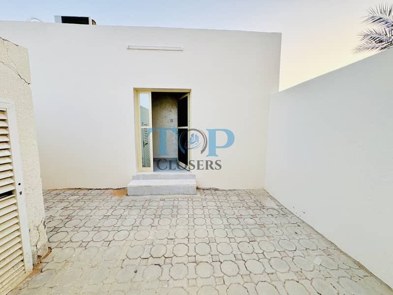 位于法拉杰哈扎阿,杰夫杰迪德 2 卧室的别墅 45000 AED - 11688200 位于法拉杰哈扎阿,杰夫杰迪德 2 卧室的别墅 45000 AED - 11688200