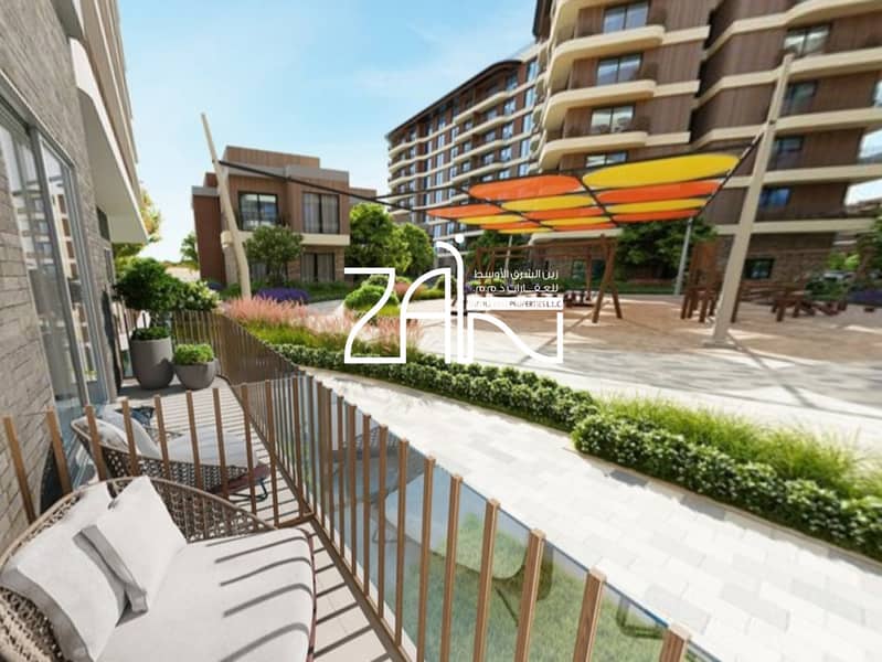 Cozy Studio with Balcony Overlooking the Community Cozy Studio with Balcony Overlooking the Community