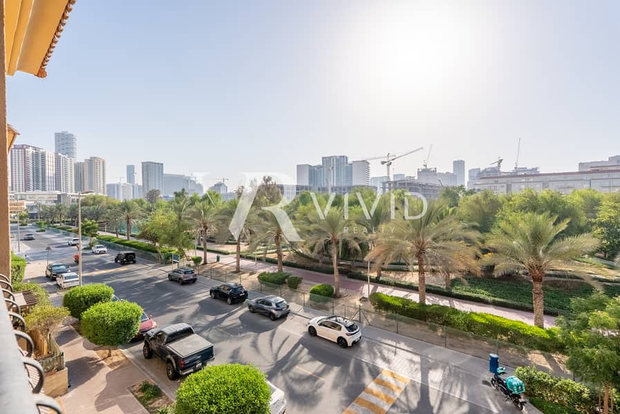 Fully Upgraded | Vacant | Ready to Move In Fully Upgraded | Vacant | Ready to Move In