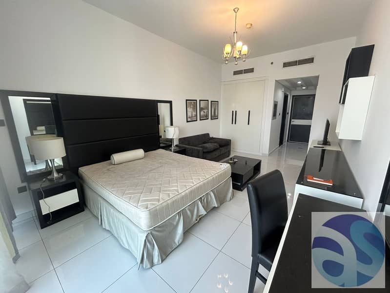 df5d42dc-de3d-42e5-9090-b92ef9e48987. jpg df5d42dc-de3d-42e5-9090-b92ef9e48987. jpg