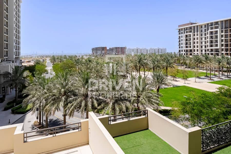 Spacious Layout | Stunning Park View | VOT Spacious Layout | Stunning Park View | VOT