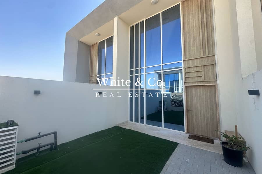 Таунхаус в Дубайлэнд,Рукан,Рукан 1, 1 спальня, 69999 AED - 11688976 Таунхаус в Дубайлэнд,Рукан,Рукан 1, 1 спальня, 69999 AED - 11688976