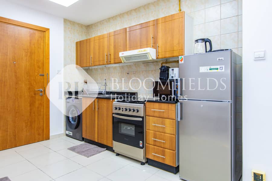 7 10 Kitchen. jpg