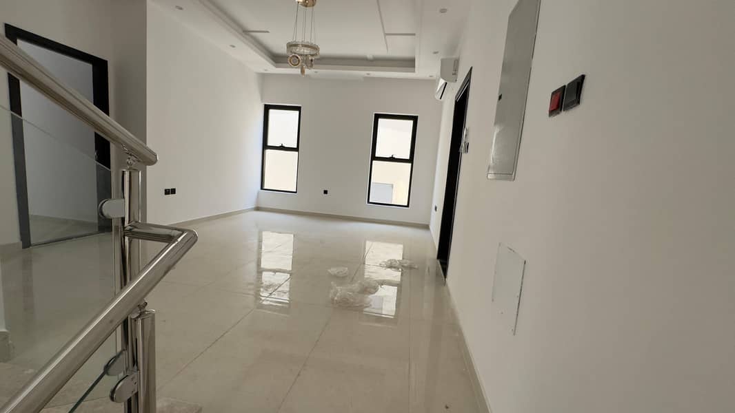 6 WhatsApp Image 2025-05-17 at 09.45. 21. jpeg