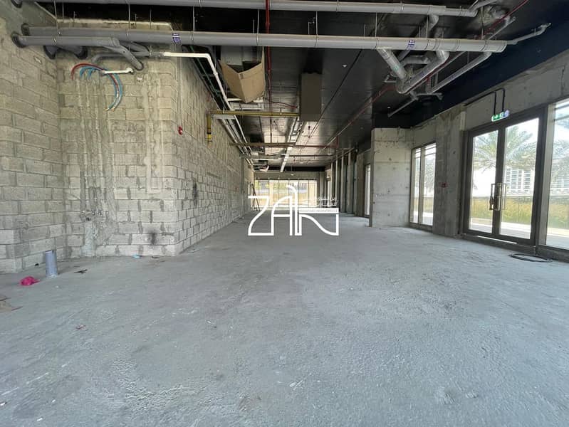 Spacious Retail Shop Shell and Core Ready to Move
