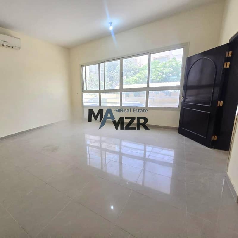 位于穆罕默德-本-扎耶德城 5 卧室的别墅 130000 AED - 11689632 位于穆罕默德-本-扎耶德城 5 卧室的别墅 130000 AED - 11689632