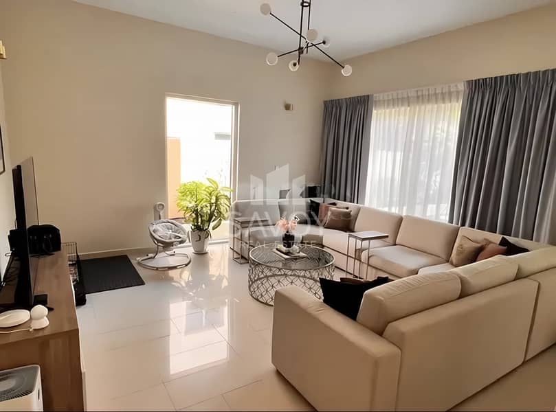 Amazing 3BR+Maid Villa |Single Row| Corner Amazing 3BR+Maid Villa |Single Row| Corner