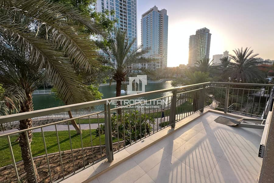 Canal view | Upgraded | Ready to move in Canal view | Upgraded | Ready to move in