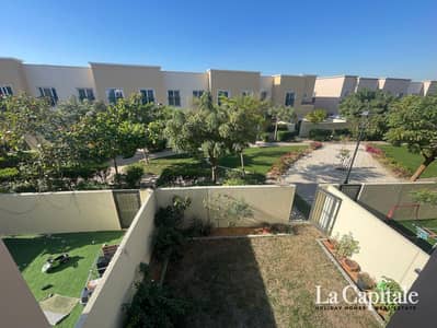 3 Bedroom Villa for Rent in Dubailand, Dubai - Modern 3BR+Maid | Close to Pool and Park