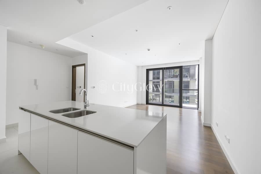 Stylish | 1-Bed City Walk| Balcony With Pool View