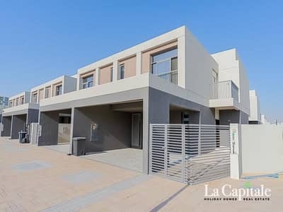 3 Bedroom Villa for Rent in Dubai South, Dubai - Spacious 3 BEDROOM+MAID | Middle unit | Single Row